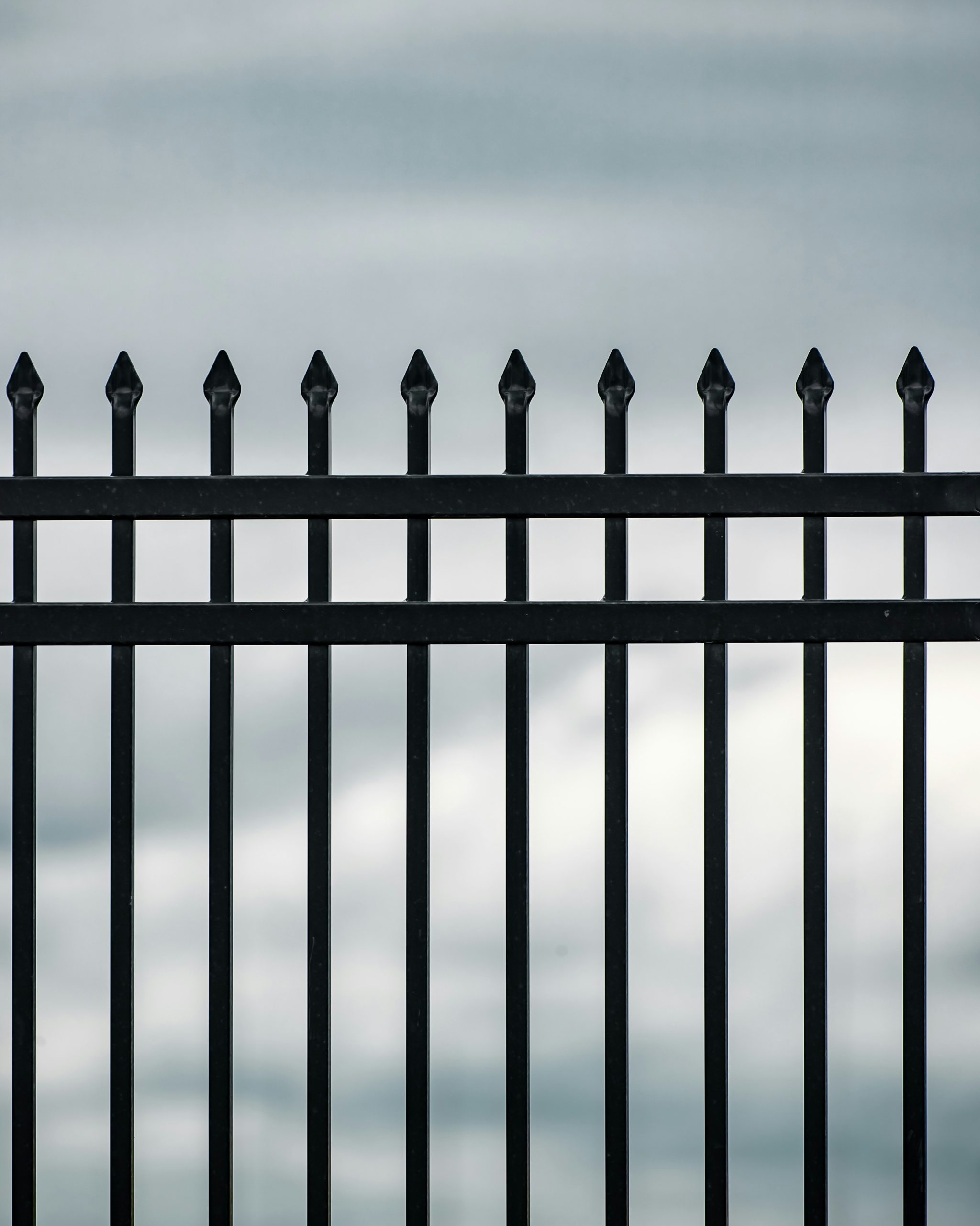 benefits of metal fencing askatu construction